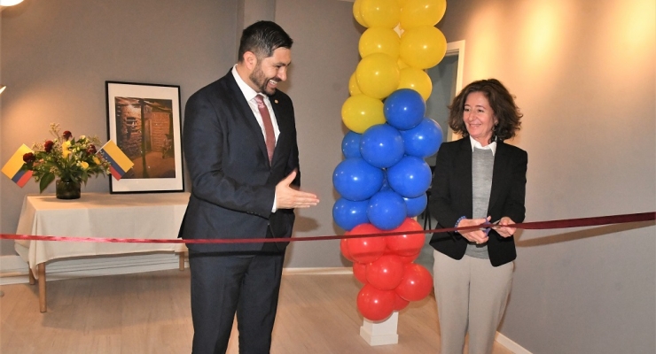 Embajada de Colombia en Dinamarca conmemoró la independencia nacional e inauguró su nueva sede