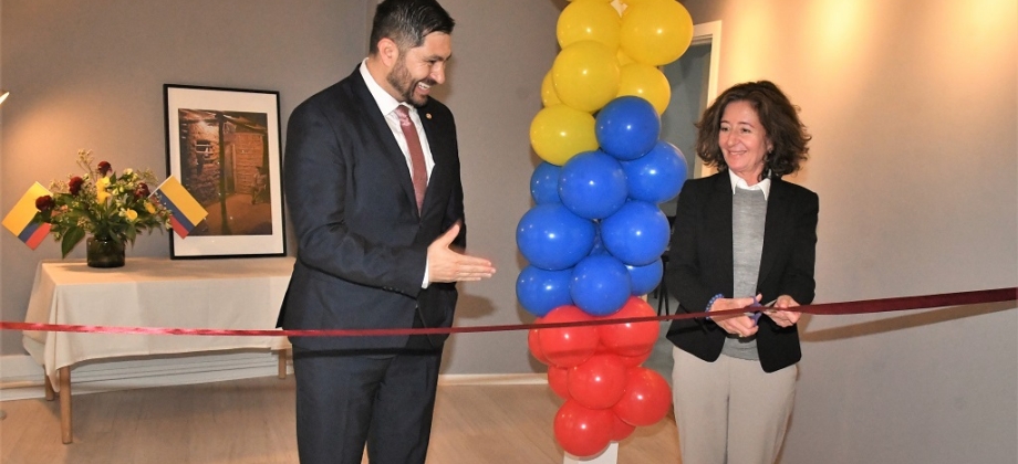 Embajada de Colombia en Dinamarca conmemoró la independencia nacional e inauguró su nueva sede