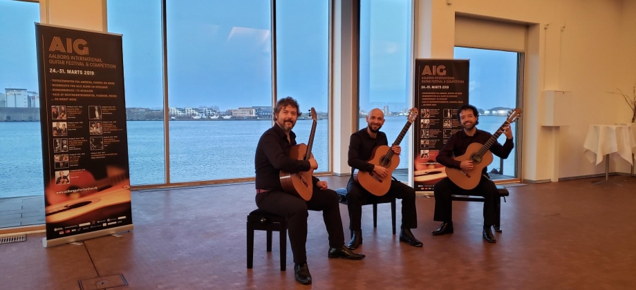 La agrupación Trip Trip Trip participó en el Aalborg International Guitar Festival en Dinamarca con la Embajada de Colombia en Suecia