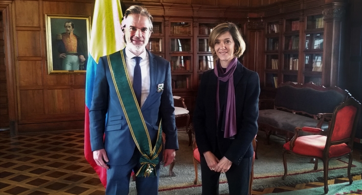 La Viceministra Patti Londoño le impuso la Orden de San Carlos en el Grado de Gran Cruz al Embajador de Dinamarca en Colombia, Lars Nielsen